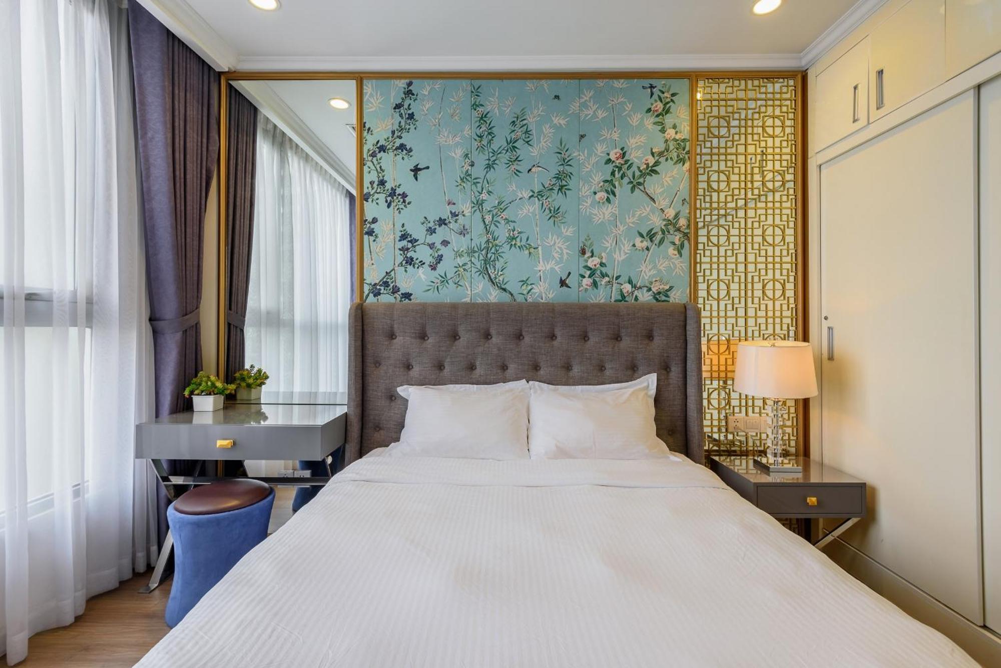 Isabelle Inside Landmark 81 Tower Ho Chi Minh City